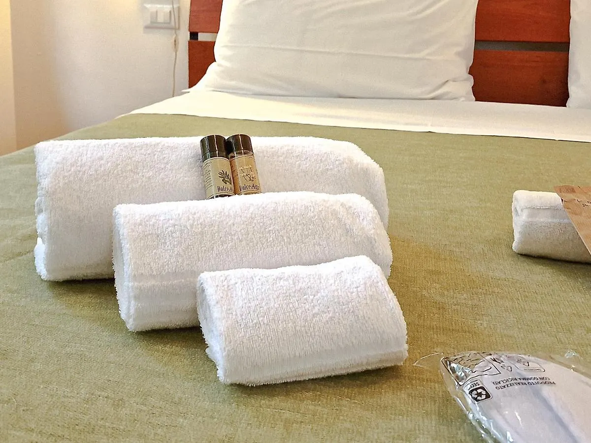 Appartement Charme On The Bridge - City Center Verona